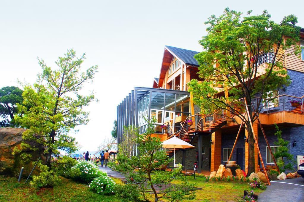 Spring Garden B&B เหรินอ้าย ภายนอก รูปภาพ